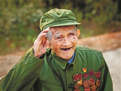 盛光与萤火